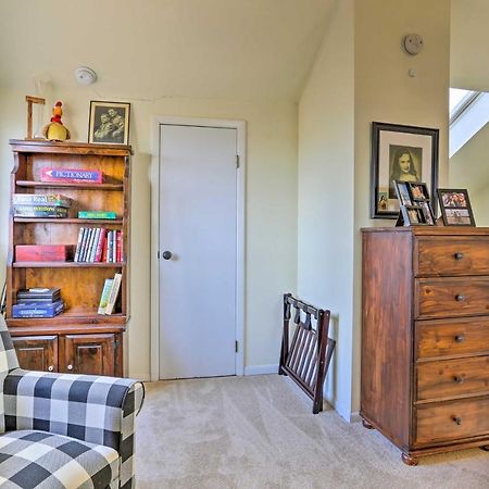 Mountain Creek Condo With Grill Walk To Lifts! Вернон Экстерьер фото