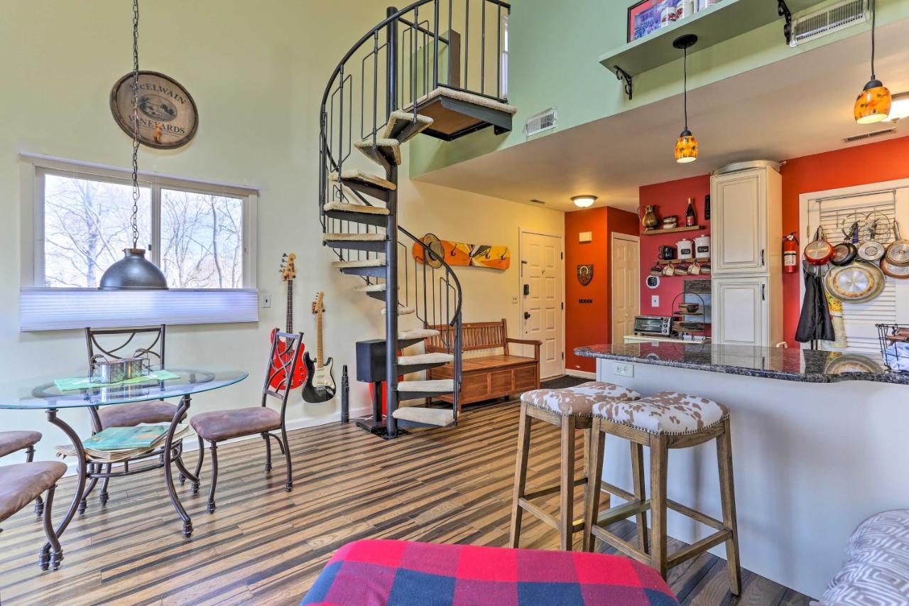 Mountain Creek Condo With Grill Walk To Lifts! Вернон Экстерьер фото