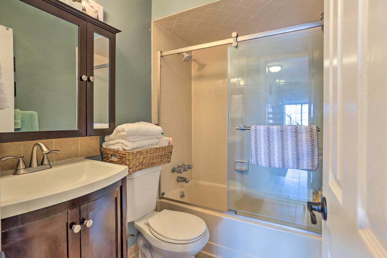 Mountain Creek Condo With Grill Walk To Lifts! Вернон Экстерьер фото